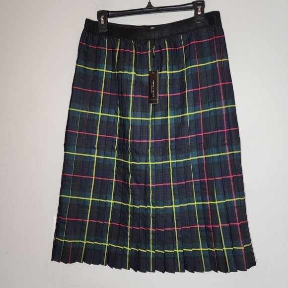 NWT Romeo & Juliet Couture Pull On Twill Pleat Tartan Plaid Skirt Holiday Large - Picture 16 of 16